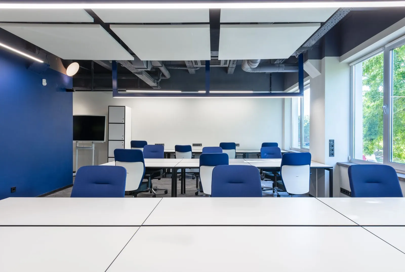 Office & Commercial Cleaning — professional results by Clean Shift
